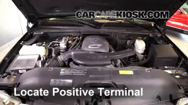 2004 GMC Yukon SLT 5.3L V8 Batería Encendido de puente